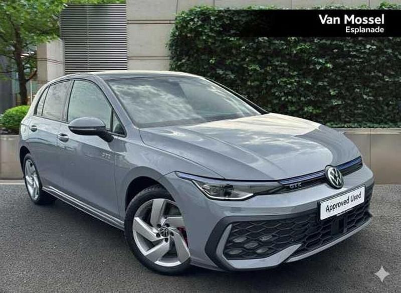 New VW Golf VIII 272 HP (200 kW) 2025