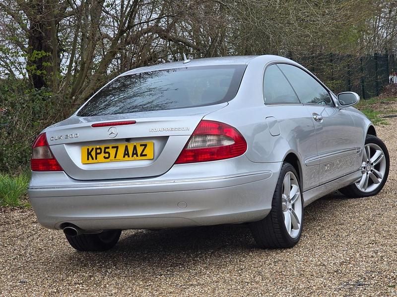Used Mercedes CLK200 Avantgarde 2007 Silver Coupe