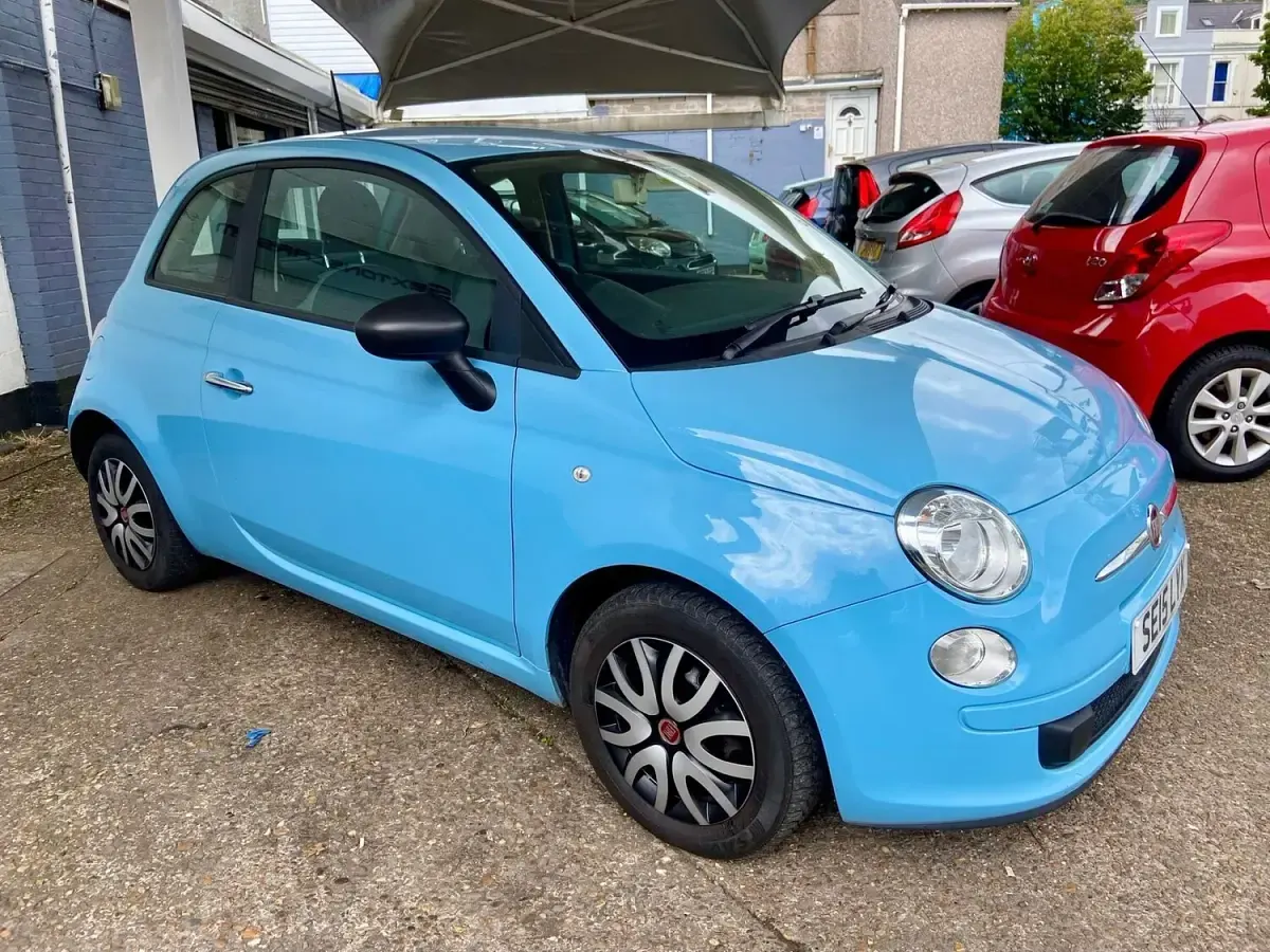 Used Fiat 500 Pop 69 HP (50 kW) 2015 Blue Hatchback