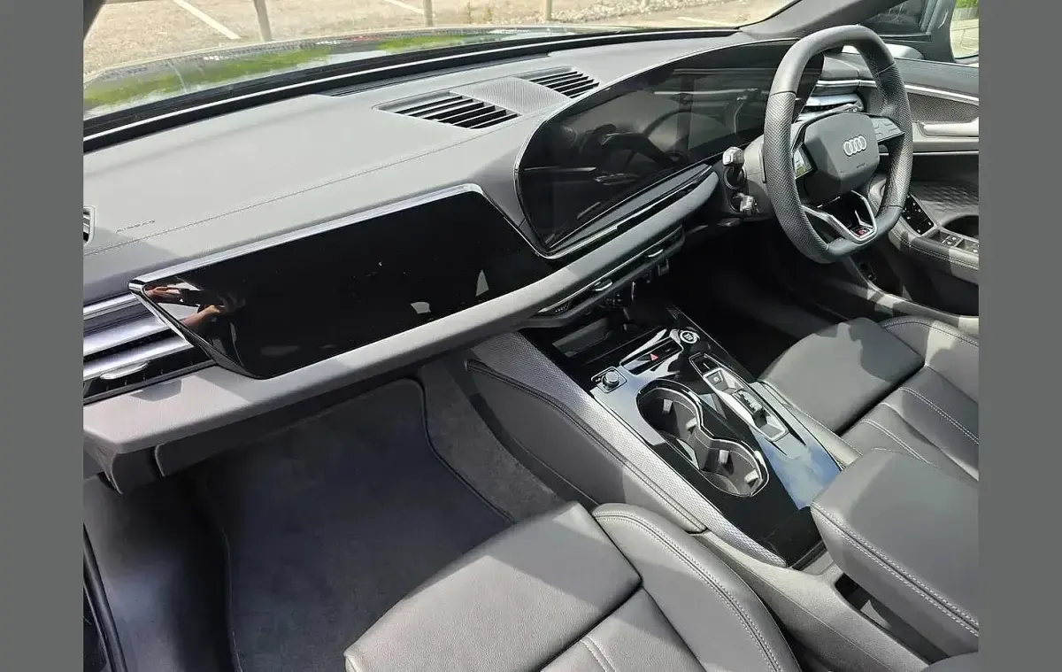 Used Audi A5 S-Line 147 HP (108 kW) 2025 Black Estate