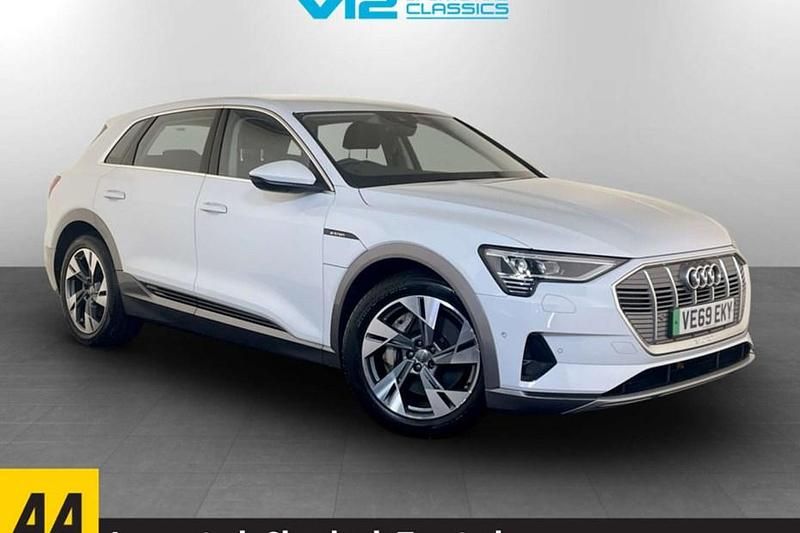 Used Audi e-tron Performance 300 kW (408 HP) 2019 White SUV