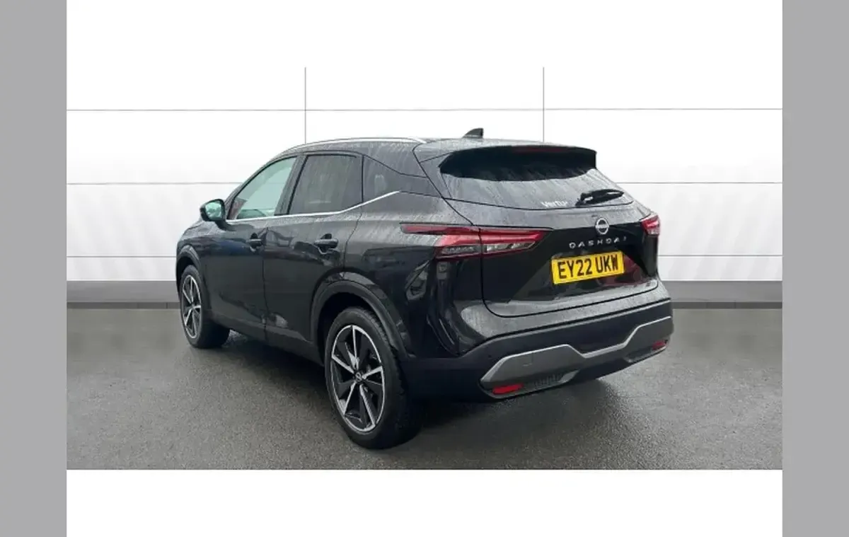 Used Nissan Qashqai Tekna 155 HP (114 kW) 2022 Black SUV