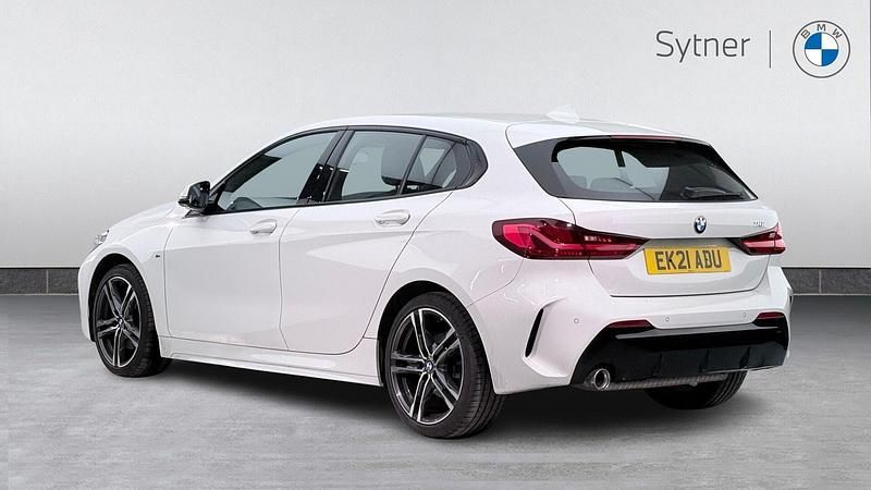 Used BMW 118 M Sport 134 HP (98 kW) 2021 White Hatchback