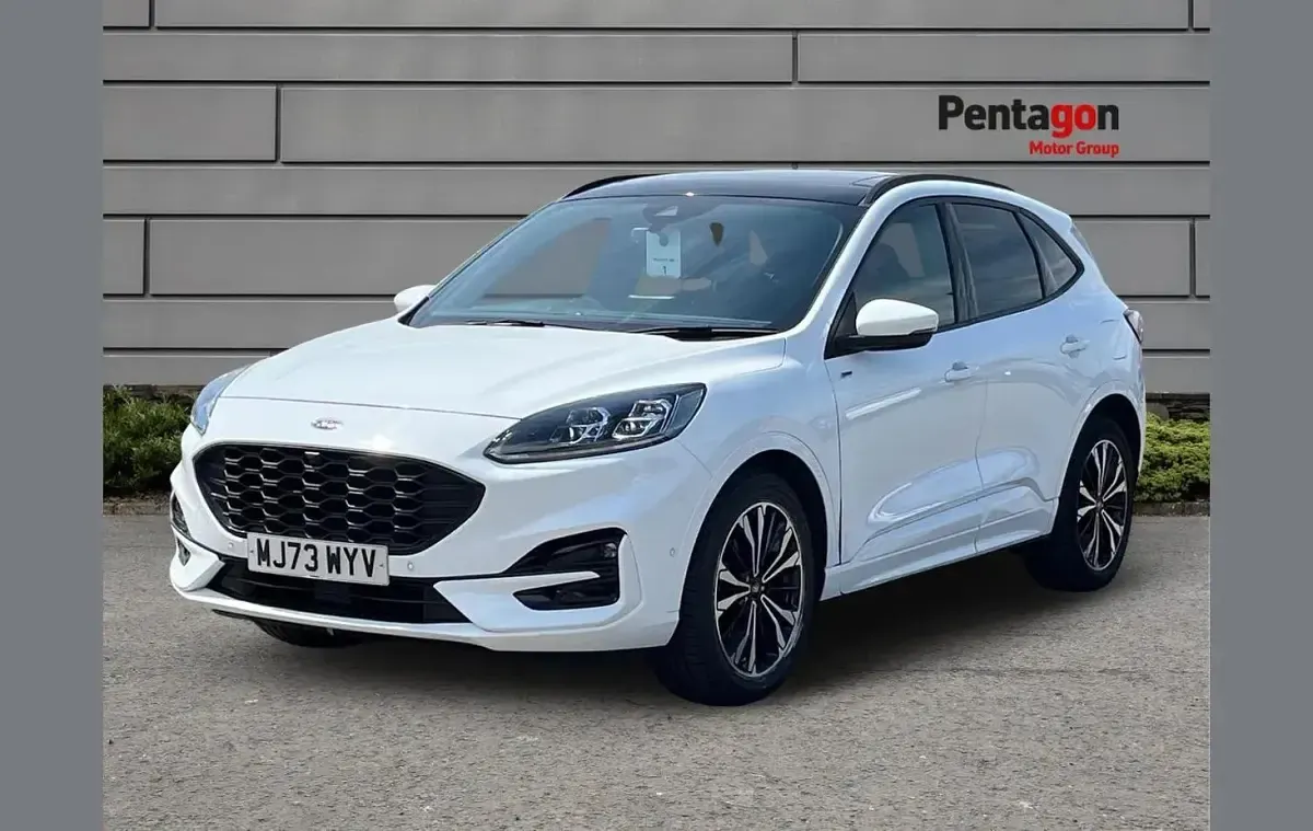 Used Ford Kuga ST-Line X 147 HP (108 kW) 2023 White SUV