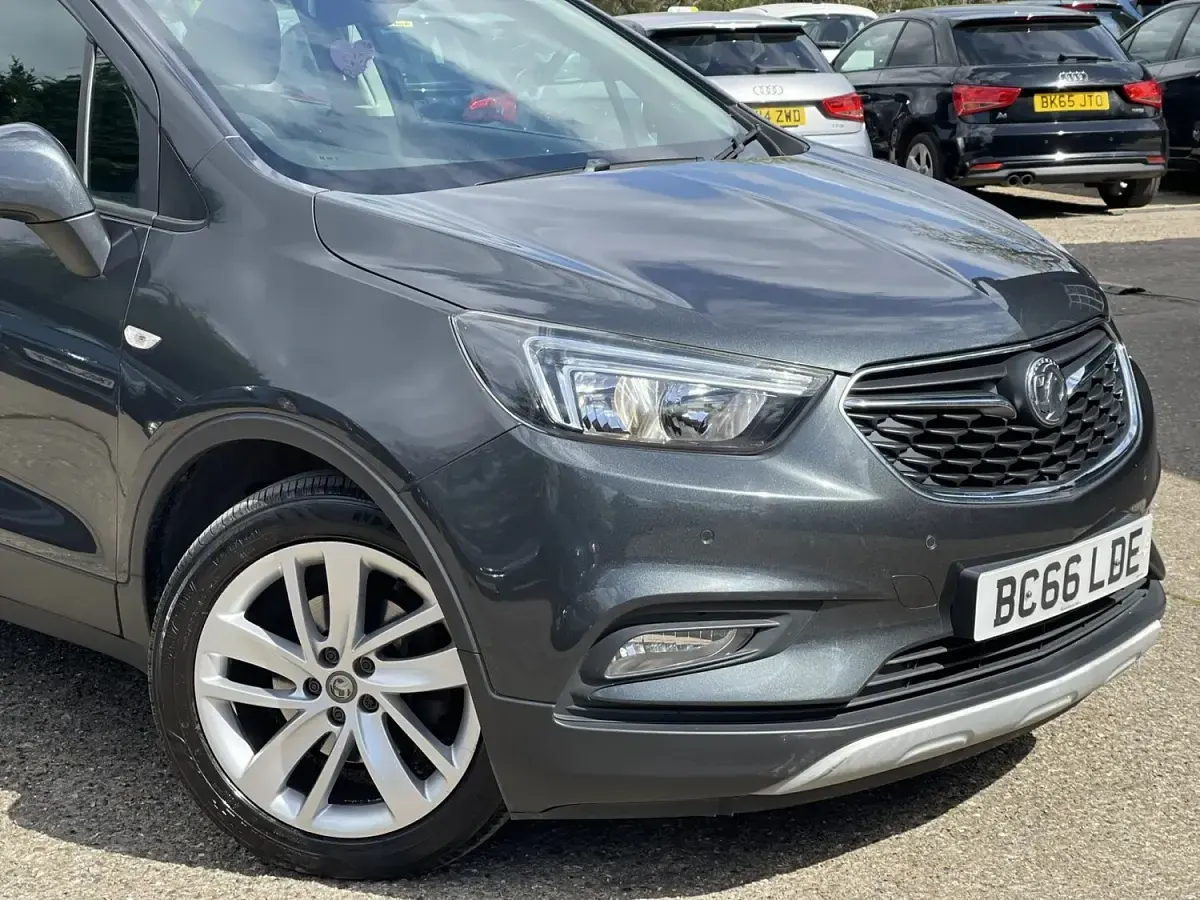 Used Vauxhall Mokka X Active 115 HP (84 kW) 2017 Grey SUV