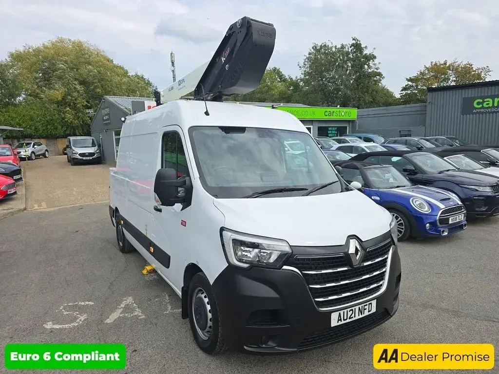 Used Renault Master 2021 White Van