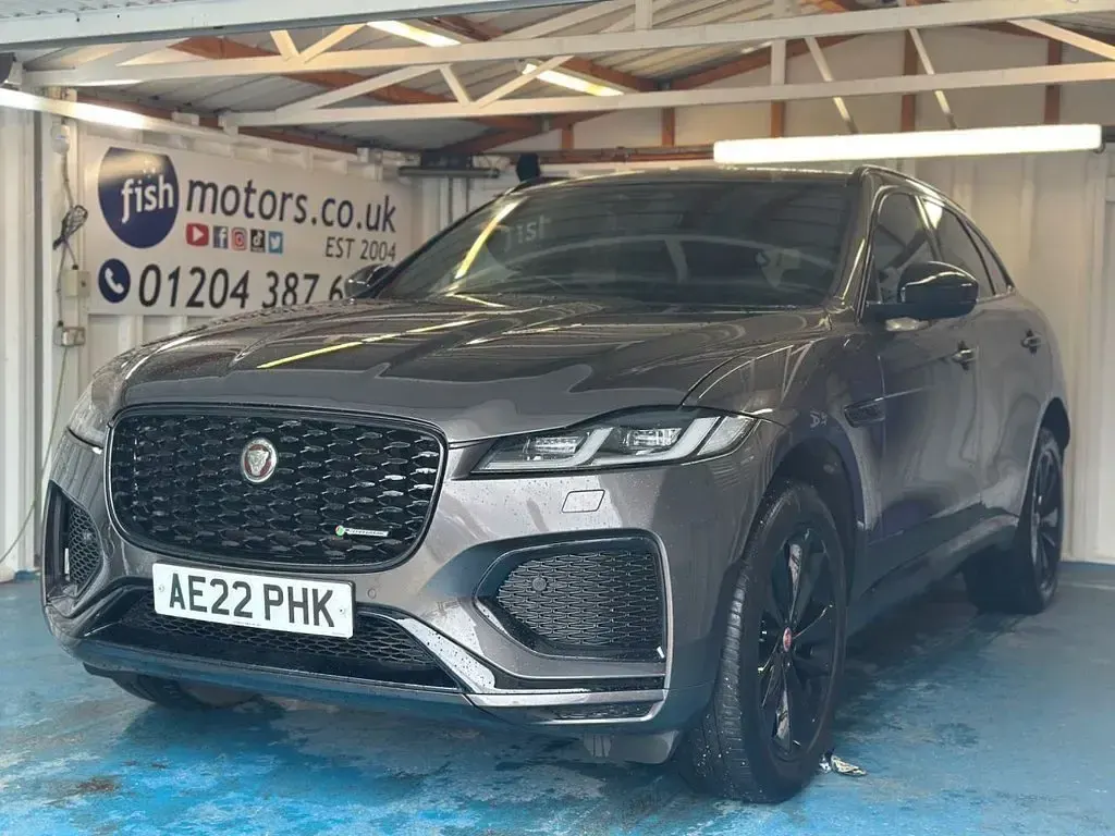 Used Jaguar F-Pace R-Dynamic 204 HP (150 kW) 2022 SUV