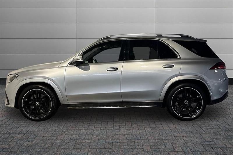 Used Mercedes GLE450 AMG AMG line 367 HP (269 kW) 2023 High tech silver Estate