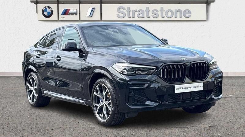 Black sapphire Used 2022 BMW X6 M Sport SUV | £45,690 (Super price) - Image 1/3