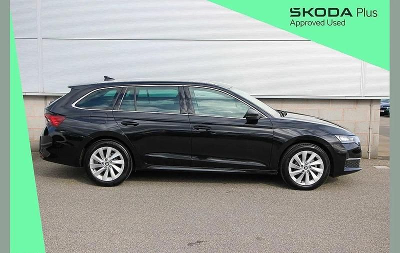 Used Skoda Octavia SE L 147 HP (108 kW) 2025 Black magic pearl effect Estate