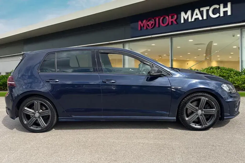 Used VW Golf VII R 2015 Blue Hatchback