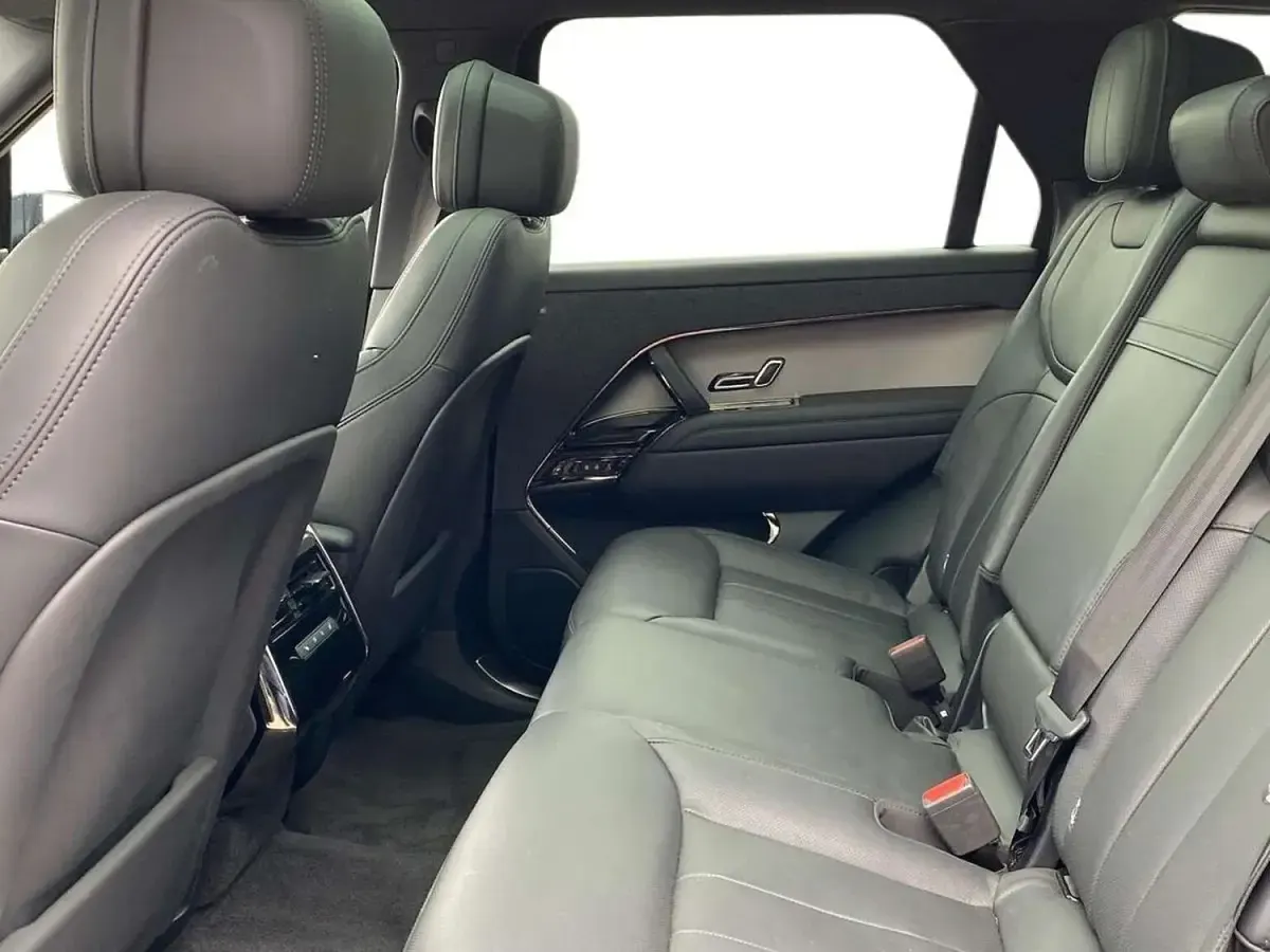 Second-hand Land Rover Range Rover Sport SE Dynamic 2023 Gri SUV