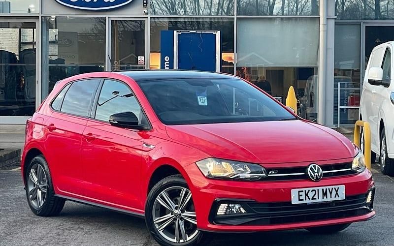 Begagnad VW Polo R-line 110 HK (80 kW) 2021 Halvkombi