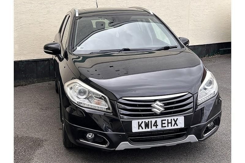 Used Suzuki SX4 S-Cross SZ5 120 HP (88 kW) 2014 Black Hatchback