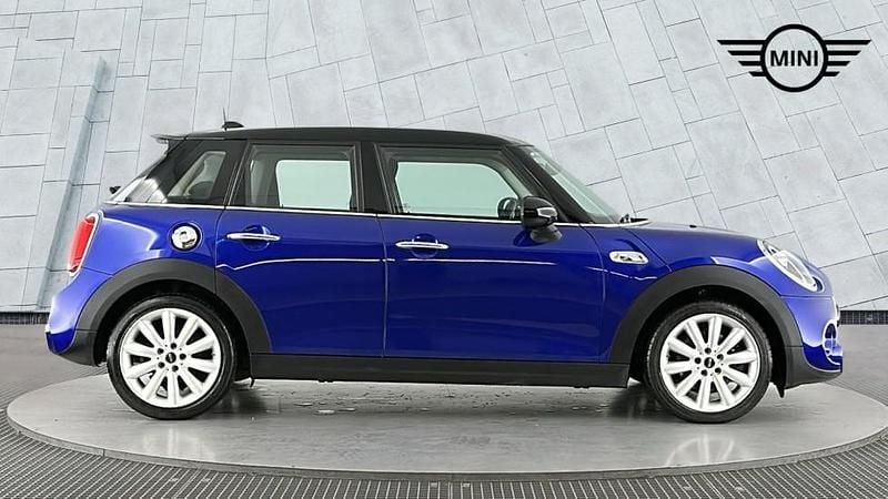 Used Mini Cooper S Hatch 189 HP (139 kW) 2018 Blue Hatchback
