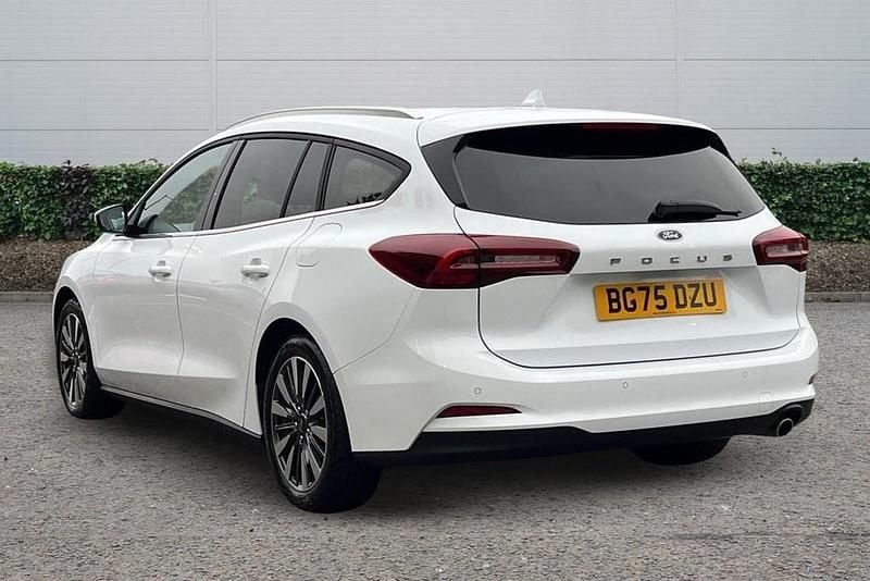 New Ford Focus Titanium X 2025 White Estate