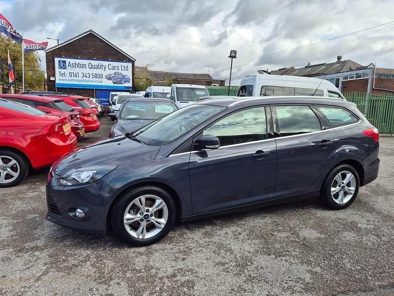 Grey Used 2013 Ford Focus Zetec Estate | £2,995 (Good price) - Image 1/4