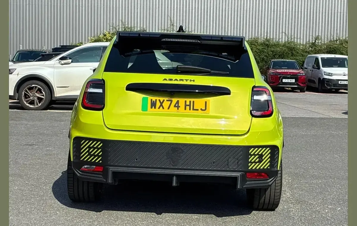 Used Abarth 600 Scorpionissima 206 kW (281 HP) 2025 Green SUV