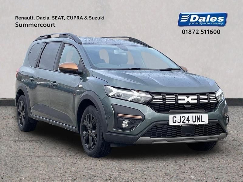 Used Dacia Jogger Extreme 2024 Green MPV