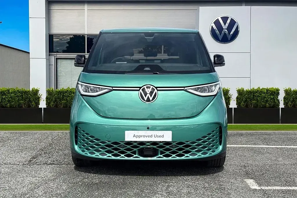 Used VW ID. Buzz Pro 83 kW (114 HP) 2025 Green MPV