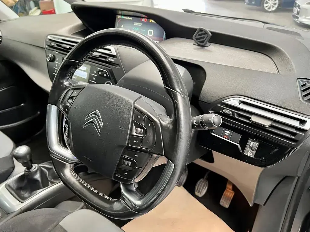 Used Citroën Grand C4 Picasso Exclusive 2015 Grey MPV