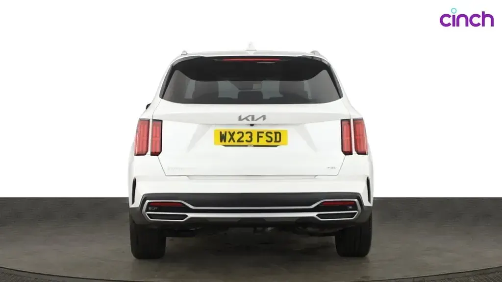 Used Kia Sorento 2023 White SUV