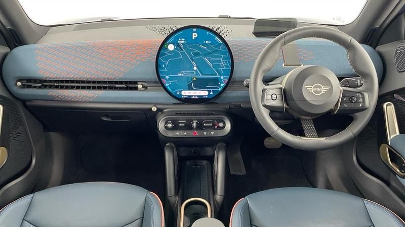 Used Mini Aceman Exclusive 135 kW (184 HP) 2024 Blue SUV