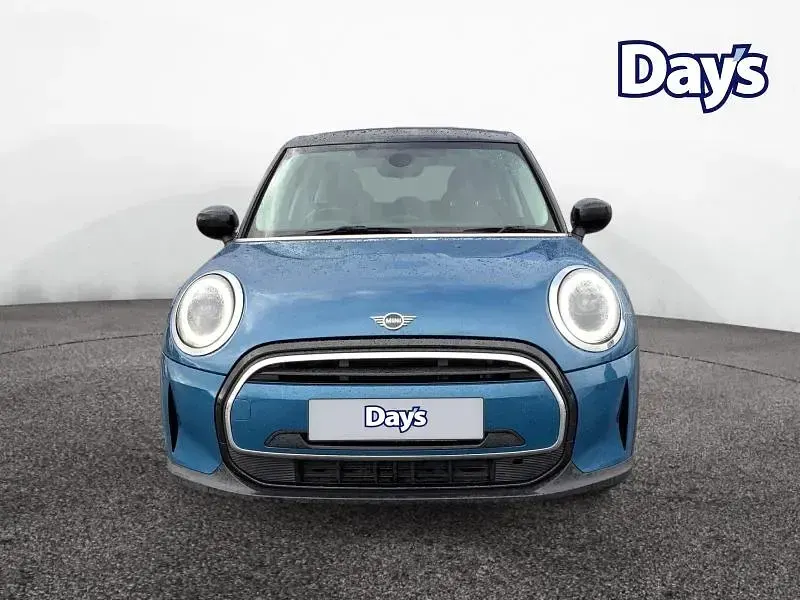 Used Mini Cooper Classic 136 HP (100 kW) 2022 Blue Hatchback
