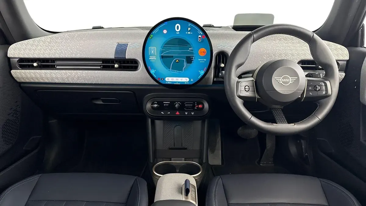 New Mini Cooper Hatch 113 kW (154 HP) 2026 White Hatchback