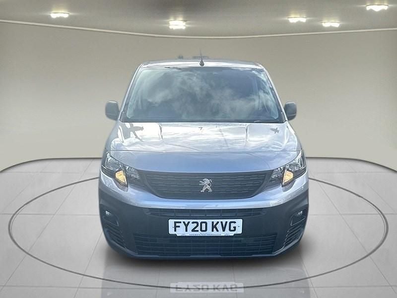 Used Peugeot Partner S 131 HP (96 kW) 2020 Grey MPV