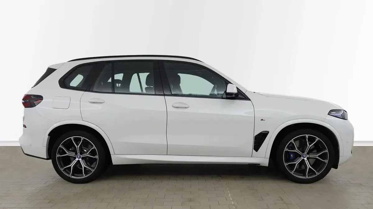 Used BMW X5 M Sport 482 HP (354 kW) 2024 White SUV