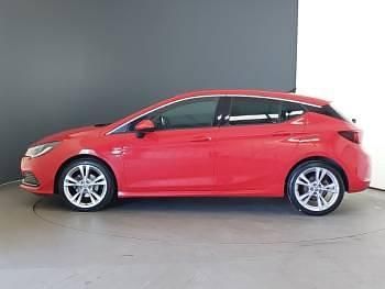 Used Vauxhall Astra SRi 150 HP (110 kW) 2019 Red Hatchback