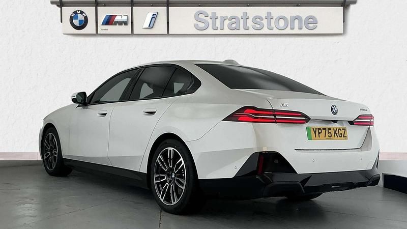 New BMW i5 M Sport 246 kW (335 HP) 2025 White