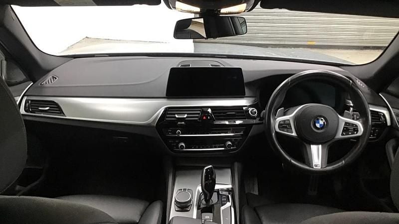 Used BMW 520 M Sport 187 HP (137 kW) 2020 Blue Estate