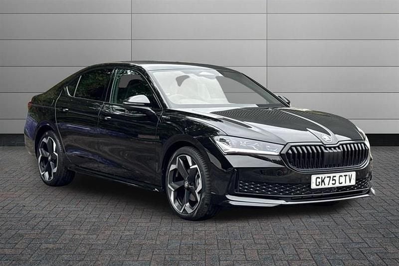 Midnight black New 2025 Skoda Superb SportLine Hatchback | £38,995 (Fair price) - Image 1/4