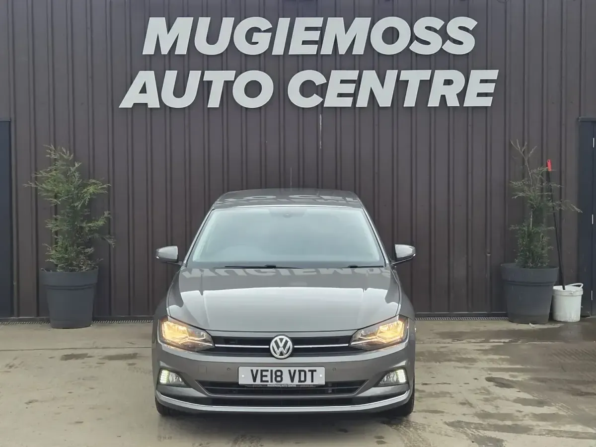 Used VW Polo SEL 95 HP (69 kW) 2018 Grey Hatchback