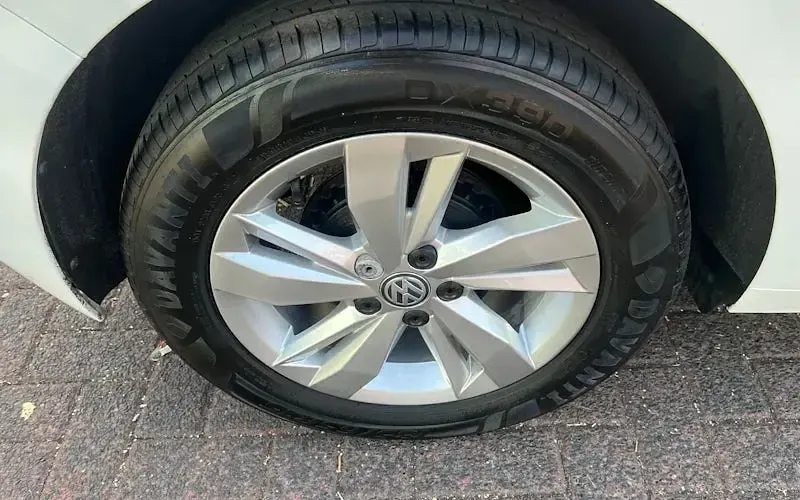 Used VW Polo SE 65 HP (47 kW) 2019 Silver Hatchback