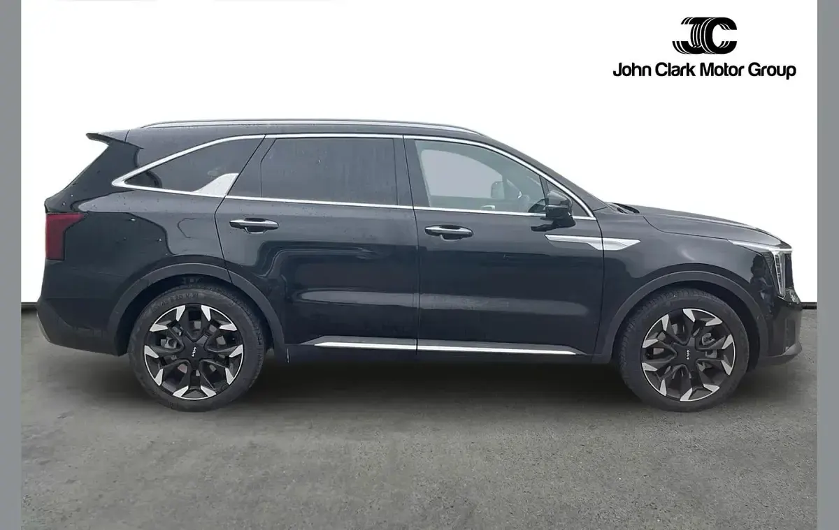 New Kia Sorento 194 HP (142 kW) 2026 Black SUV