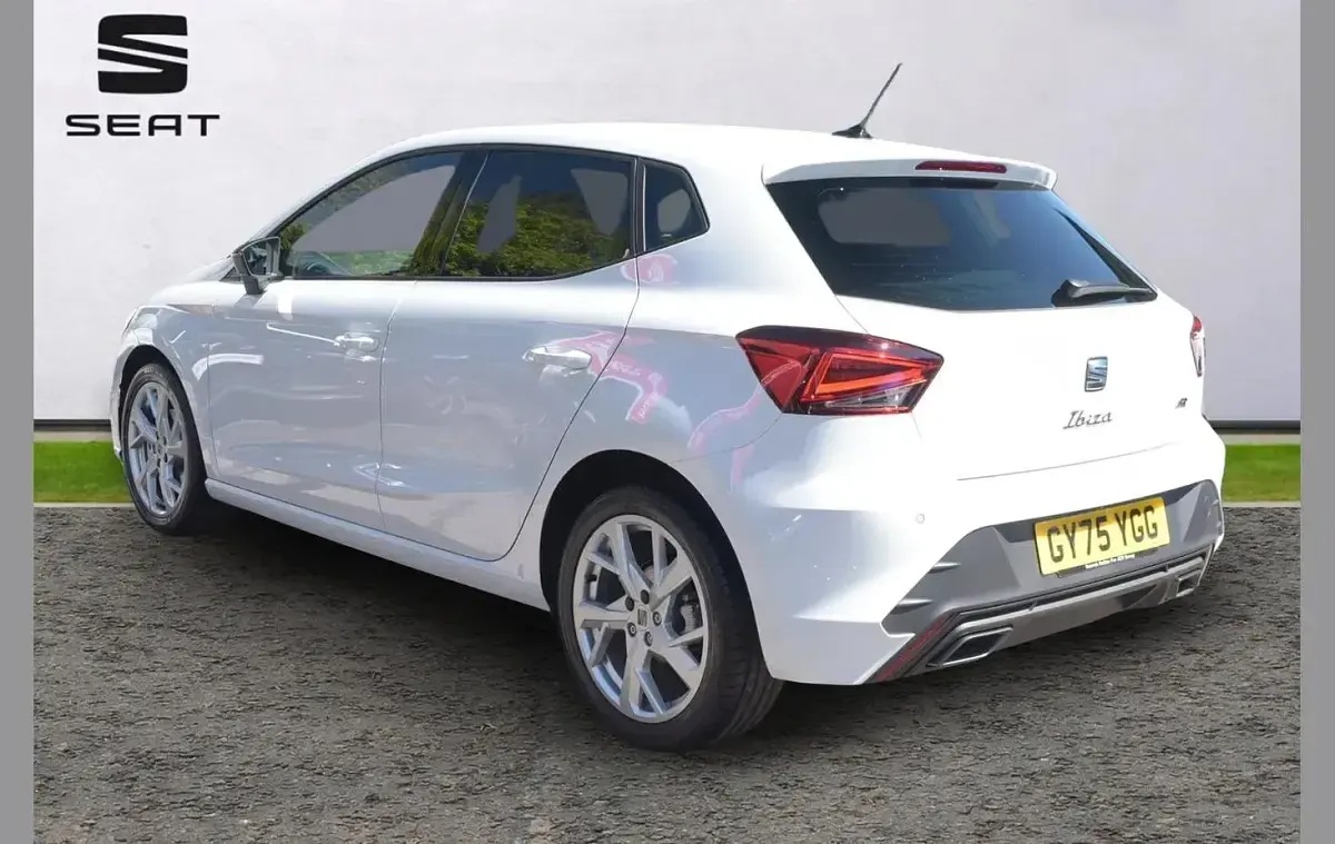 New Seat Ibiza FR First Edition 115 HP (84 kW) 2026 White Hatchback