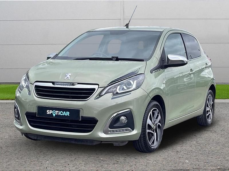 Used Peugeot 108 Collection 71 HP (52 kW) 2021 Green