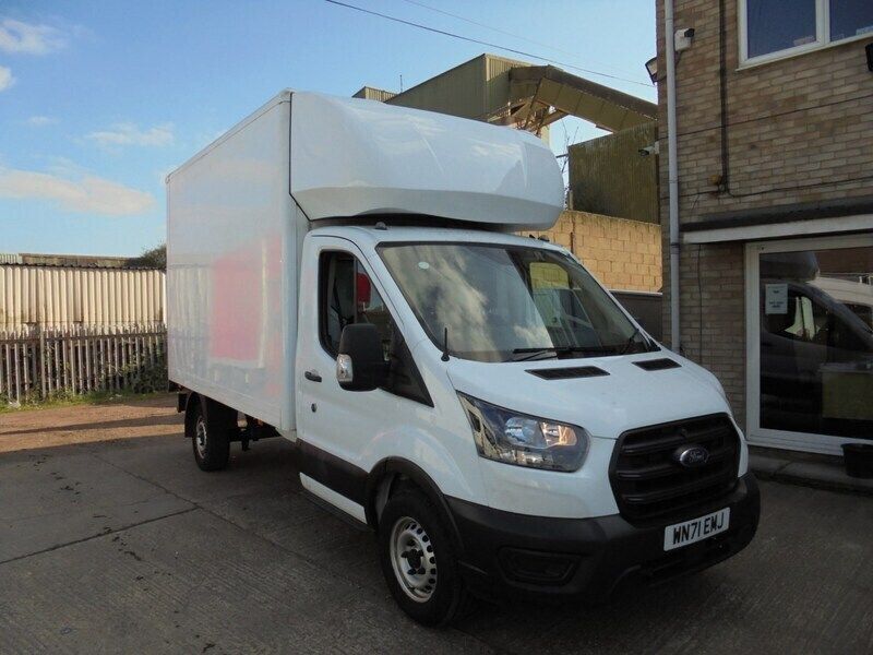 White Used 2021 Ford Transit Van | £14,695 (Fair price) - Image 1/4