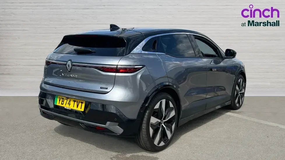 Used Renault Mégane Komfort 159 kW (217 HP) 2024 Grey/black
