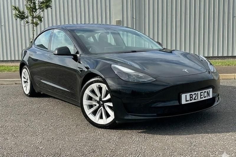 Used Tesla Model 3 Standard Range Plus 366 kW (498 HP) 2021 Sedan