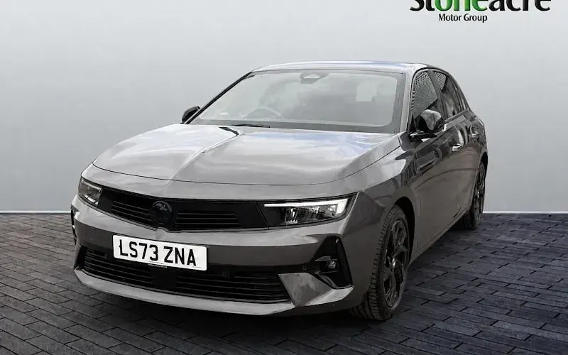 Used Vauxhall Astra 131 HP (96 kW) 2025 Grey Hatchback