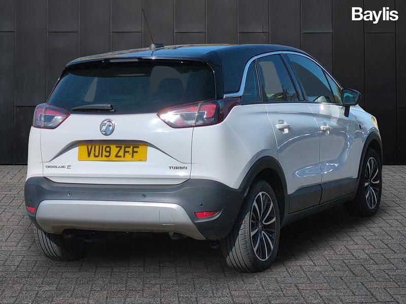 Used Vauxhall Crossland X Elite 130 HP (95 kW) 2019 White SUV