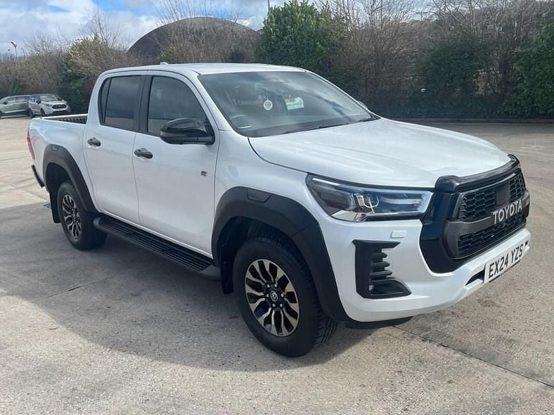 Used Toyota HiLux Sport 2024 White Pickup
