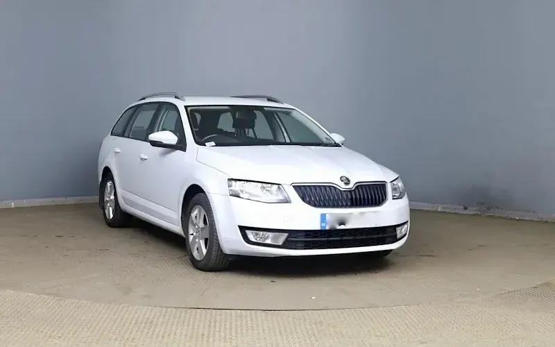 Used Skoda Octavia SE 110 HP (80 kW) 2016 Estate