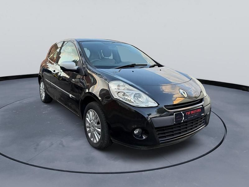 Black Used 2009 Renault Clio II Hatchback | £1,350 (Fair price) - Image 1/4