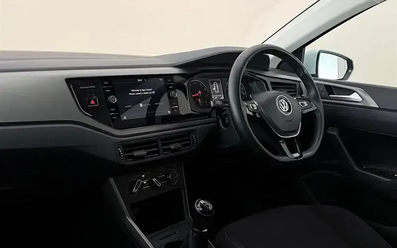 Used VW Polo SE 95 HP (69 kW) 2020 Hatchback