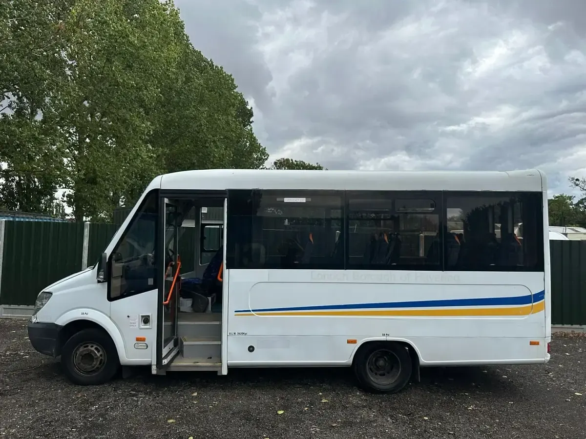Used Mercedes Sprinter 109 HP (80 kW) 2007 White Van